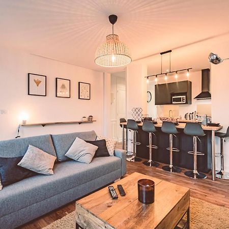 Charme De L'Ancien Pour Cet Appartement Entierement Renove Dans L'Hypercentre De ריימס מראה חיצוני תמונה