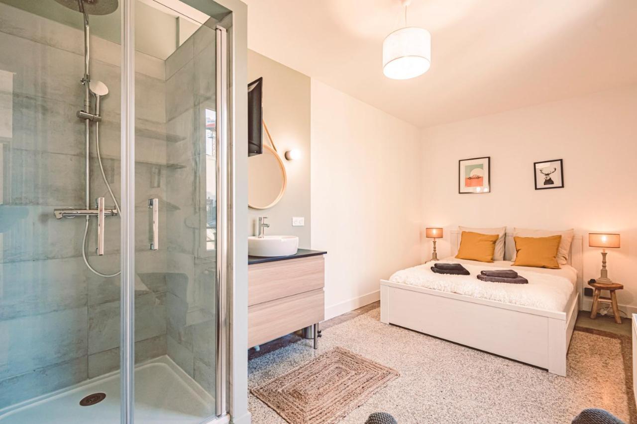 Charme De L'Ancien Pour Cet Appartement Entierement Renove Dans L'Hypercentre De ריימס מראה חיצוני תמונה