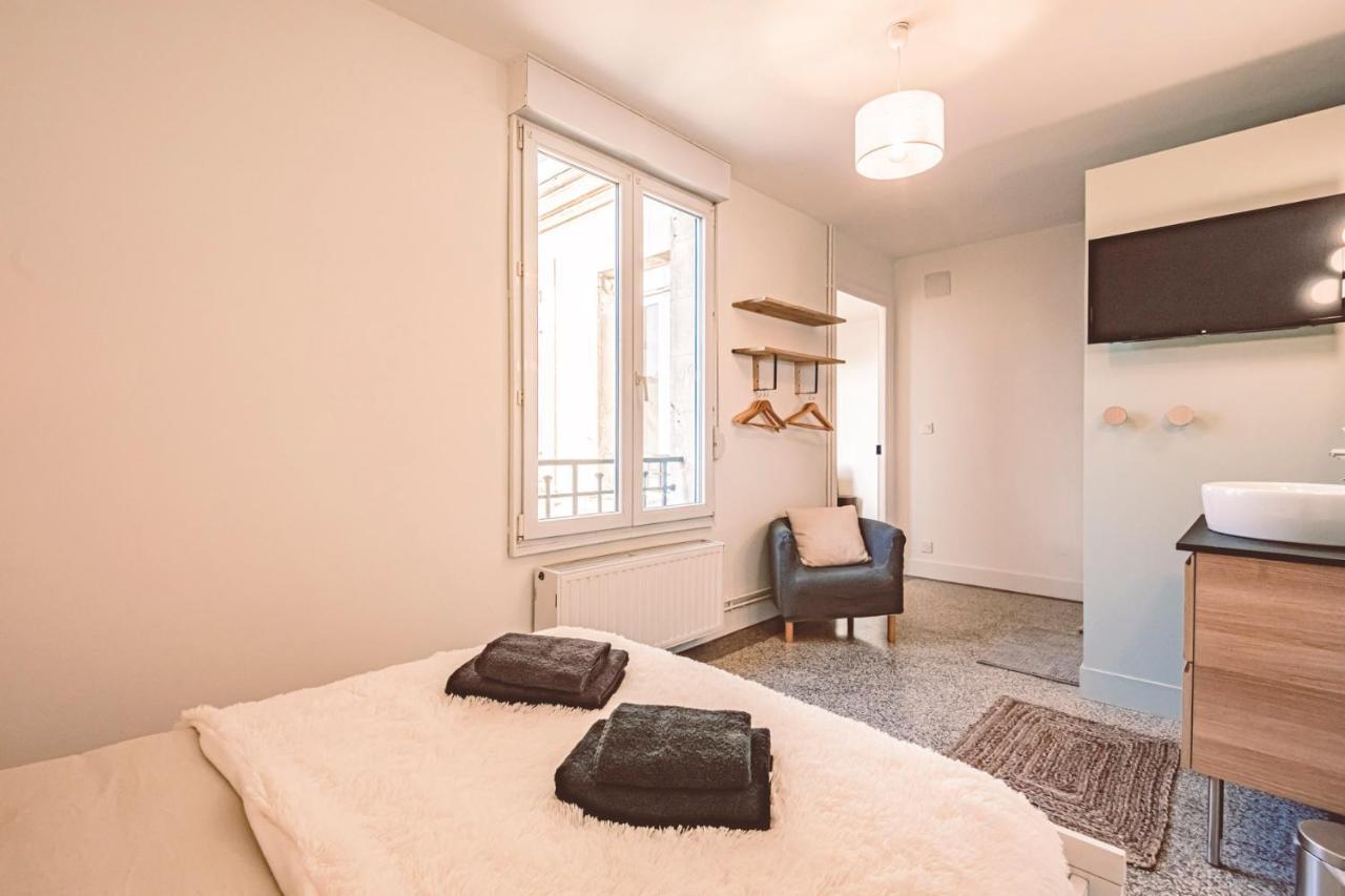 Charme De L'Ancien Pour Cet Appartement Entierement Renove Dans L'Hypercentre De ריימס מראה חיצוני תמונה