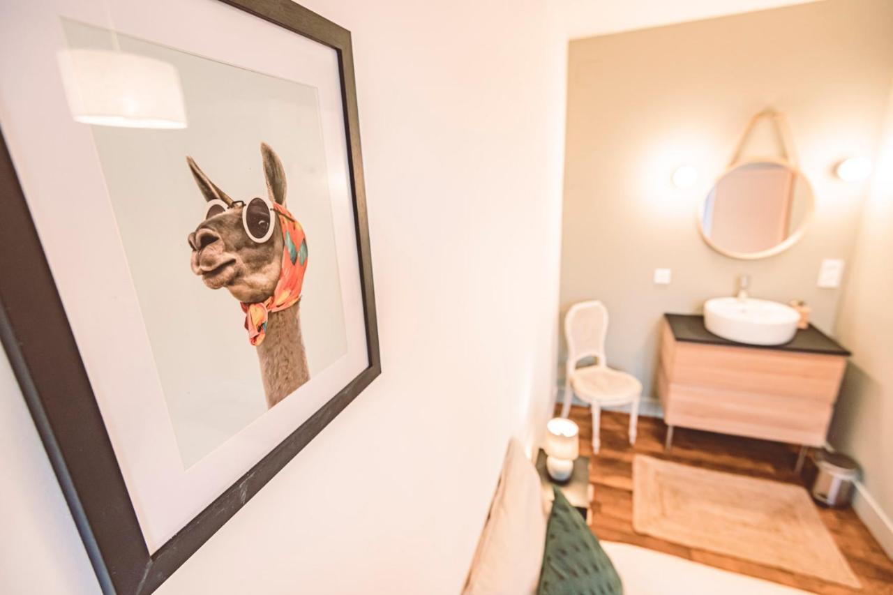 Charme De L'Ancien Pour Cet Appartement Entierement Renove Dans L'Hypercentre De ריימס מראה חיצוני תמונה