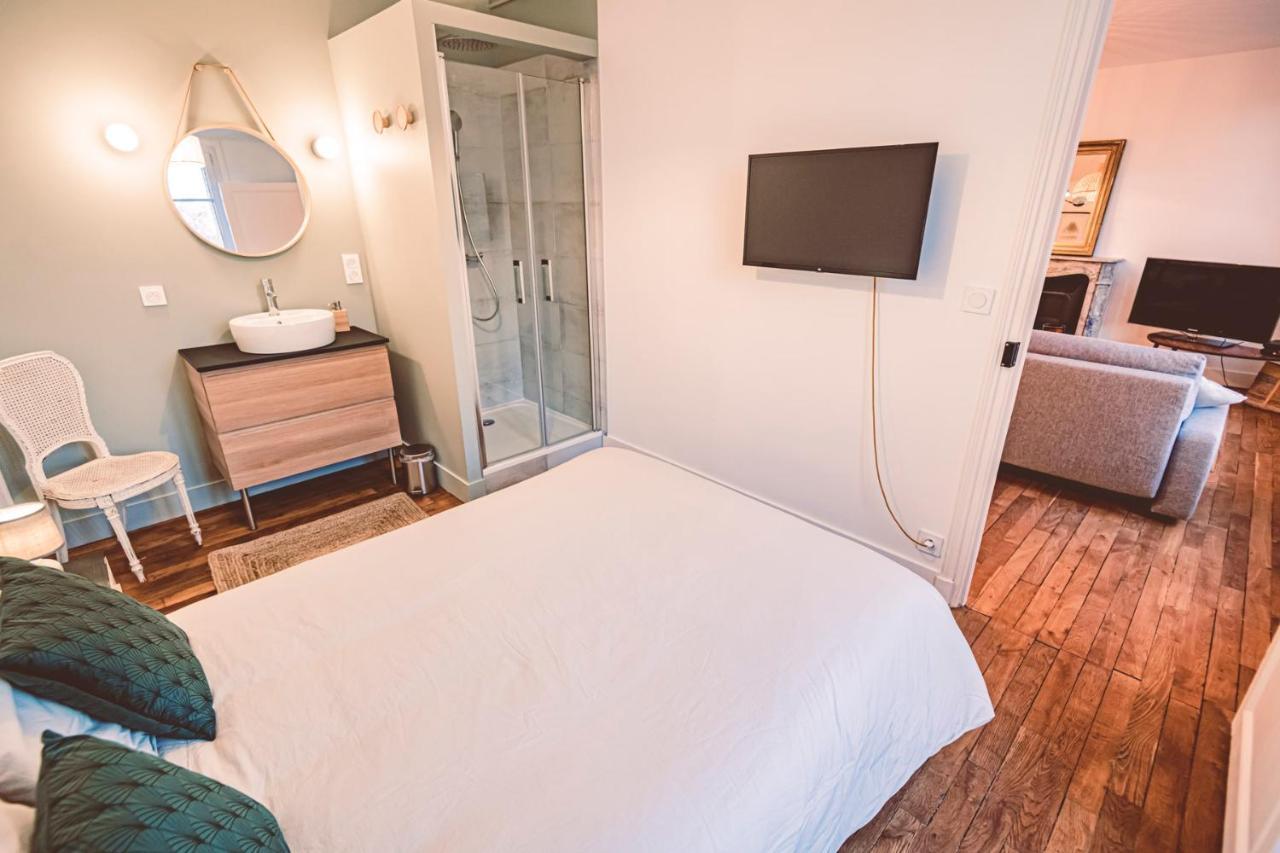 Charme De L'Ancien Pour Cet Appartement Entierement Renove Dans L'Hypercentre De ריימס מראה חיצוני תמונה